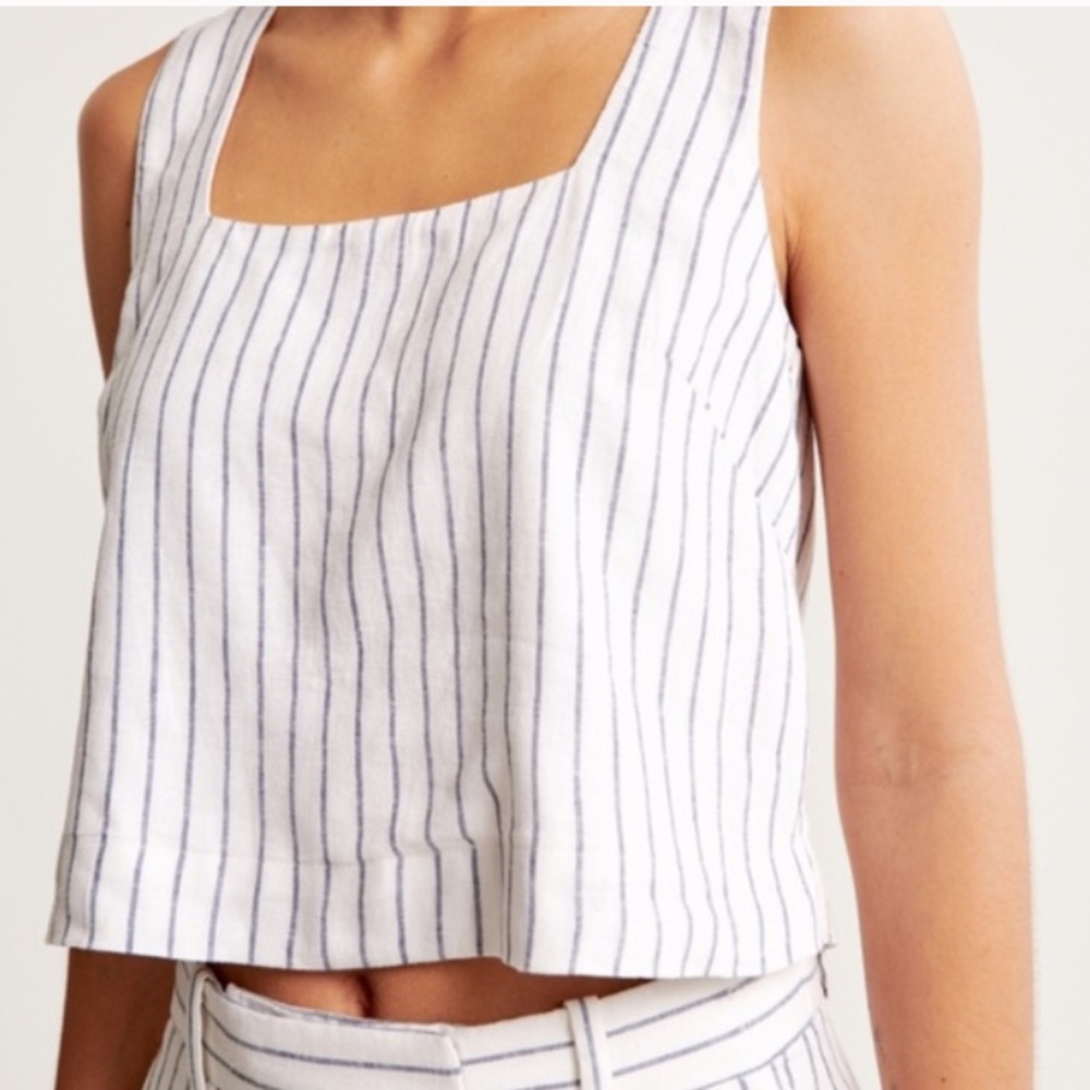 Abercrombie & Fitch Linen Blend Top